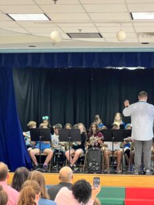 4th and 5th grade band at end of year concert